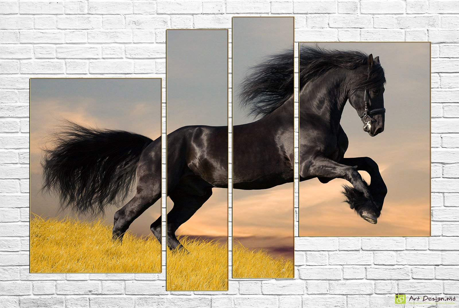 🐎 Модульная картина «Чёрный конь в поле»