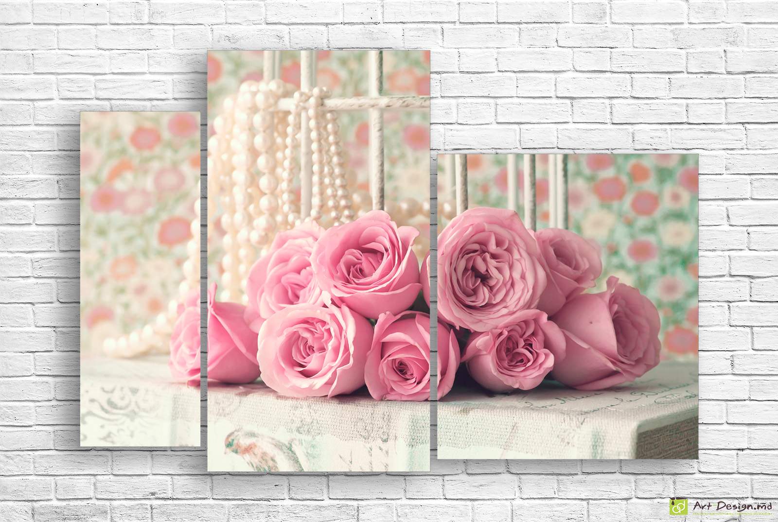 🌹 Tablou modular: Trandafiri roz și colier de perle rafinat
