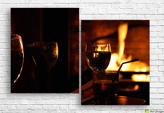 Tablou multicanvas - Un pahar de vin roșu în zăpadă