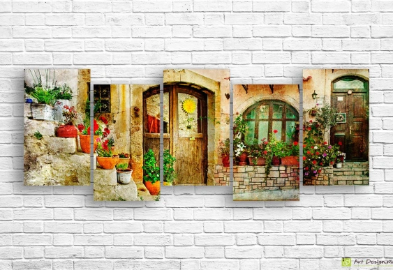 Imagine modulară - Casele antice și verzi din Italia