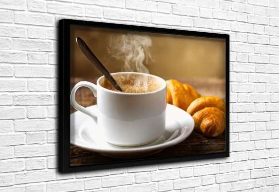 ☕ Tablou Cafea și croissante în ramă neagră