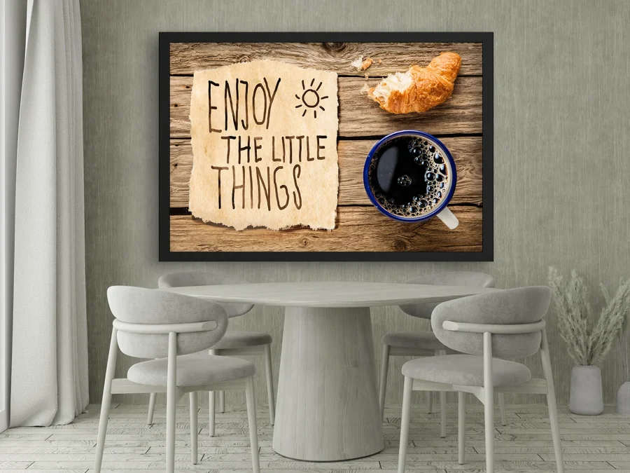 🌞 Poster cu cafea și croissant în ramă albă