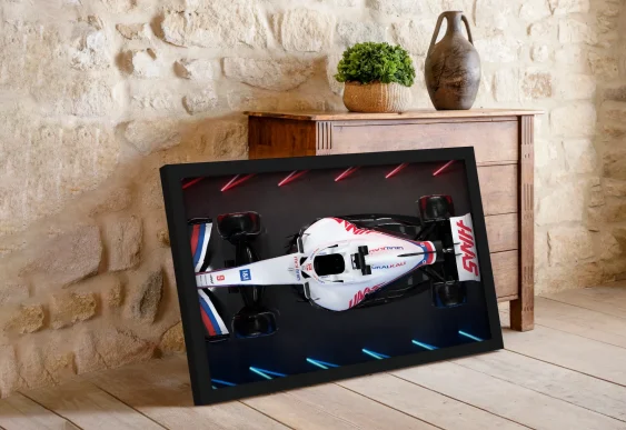 🏎️ Болид Haas F1 динамика и технологии на холсте