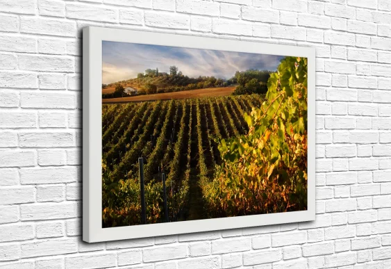 🍂 Картина «Осеннее озеро и деревянный причал»