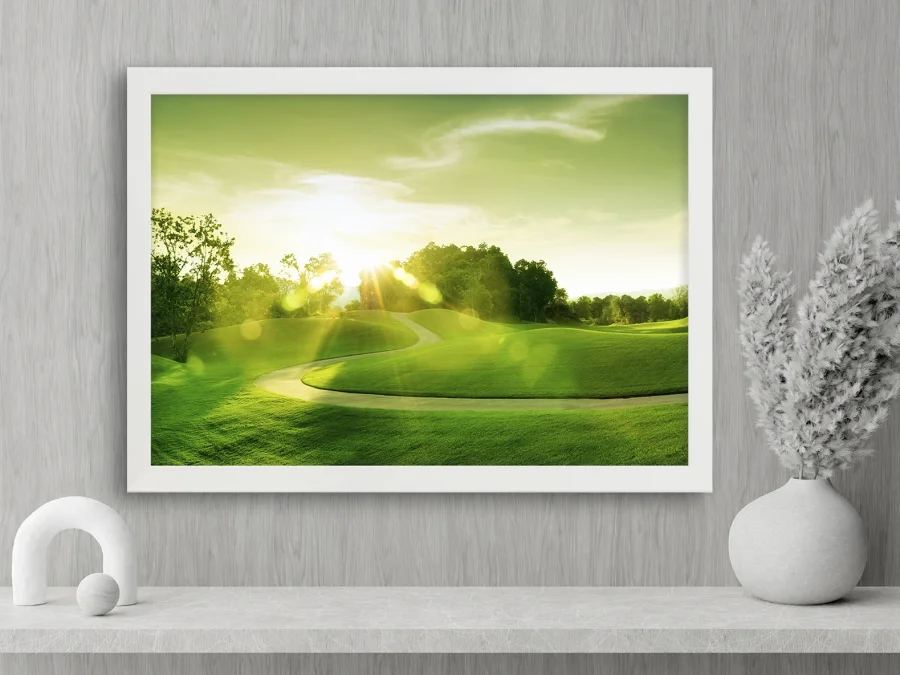 🌄 Картина «Солнечный пейзаж с зелёными холмами»