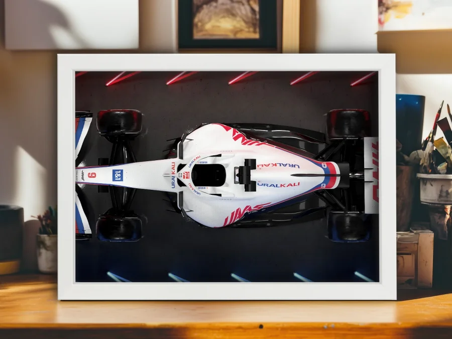 🏎️ Haas Formula 1 dinamică în ramă