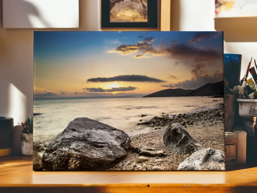 🌅 Tablou pe panza Tărmul mării cu stânci la apus