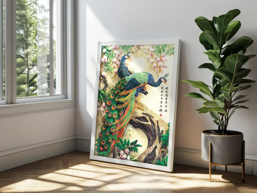 🦚 Картина Павлин в восточном стиле в белой раме