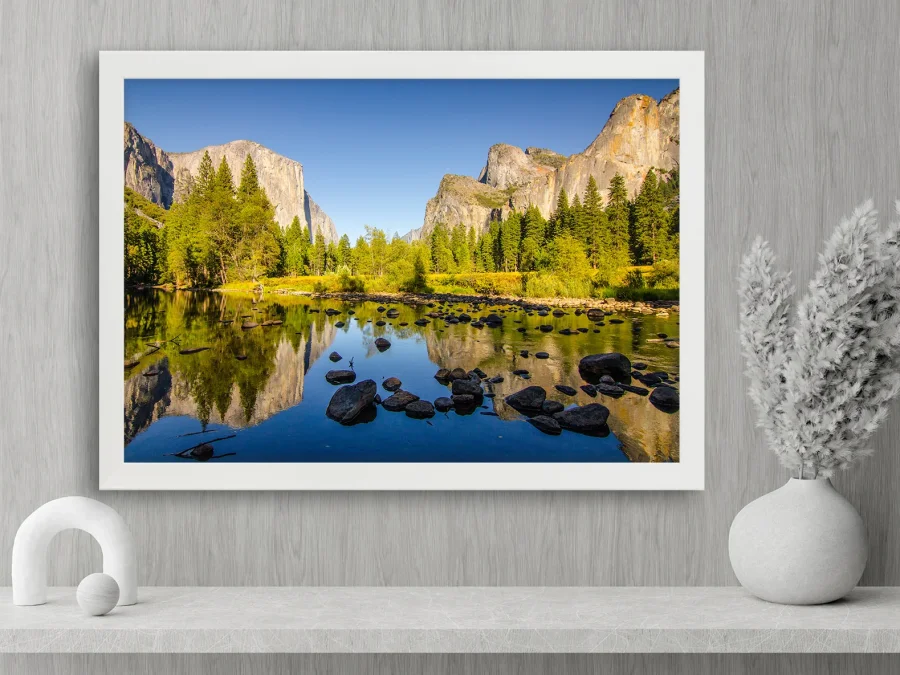 🏞️ Картина «Горное отражение в тихом озере»