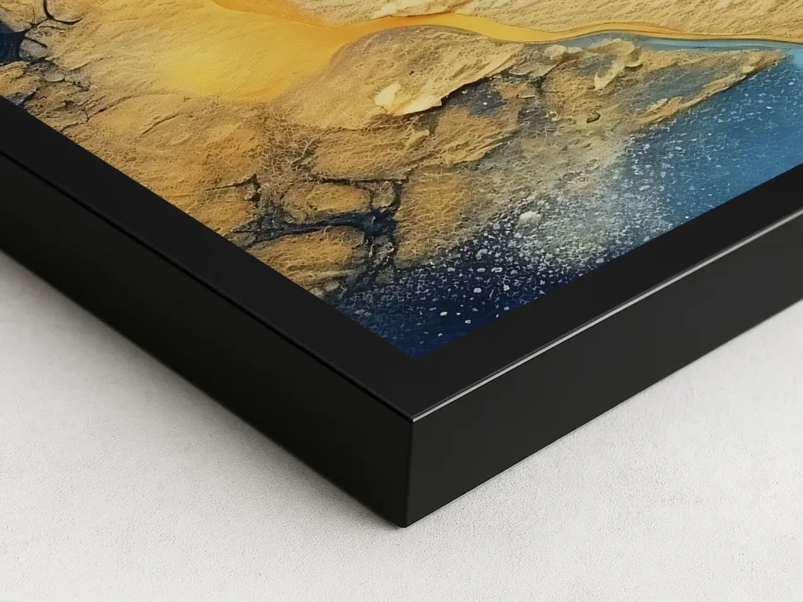 🎨 Абстрактная картина с синим и золотым акцентом