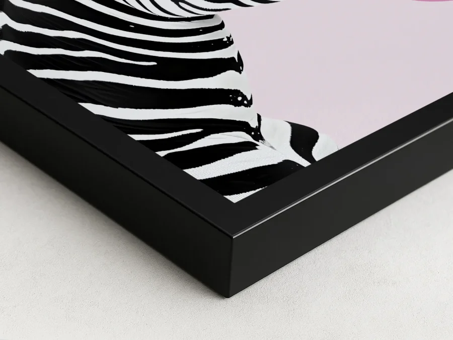 🦓 Tablou în ramă zebră cu balon roz stil pop art