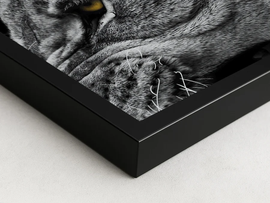 Tablou leu alb-negru profil agresiv pe panza